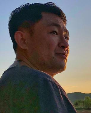 王守云照片