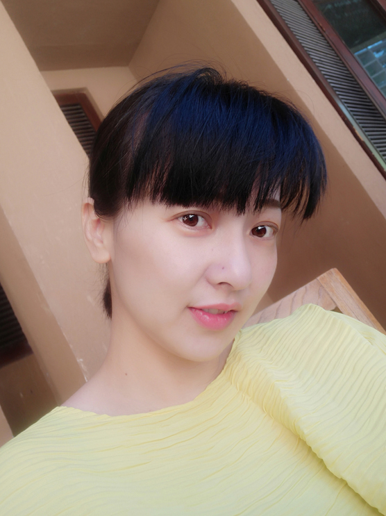 李沫照片